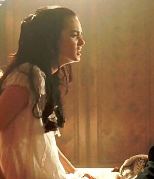 Winona Ryder - Dracula