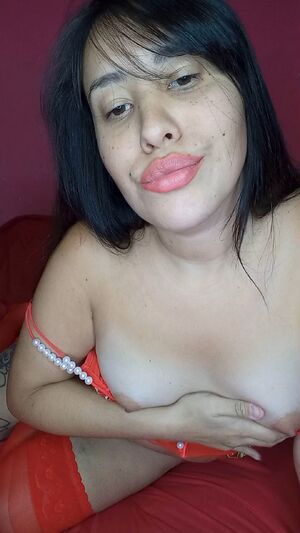 Chubby Girls Cuckold Cuckquean MILF Milfs