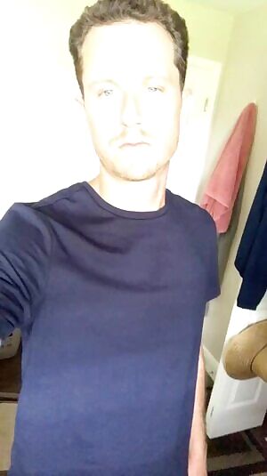 Any trouser snake tamers/takers out there? 🐍 😏