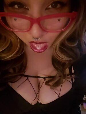 Experienced me and tease artist available all day for ! Vanilla, JOI, CEI, homewrecking, roleplaying, longterm . Very friendly and have an extreme oral fixation. See comments for details.