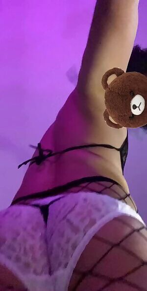 I love my booty 🥰🍑💦