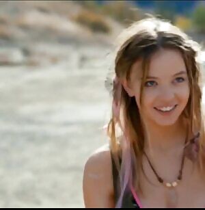 Sydney Sweeney - Dead Ant