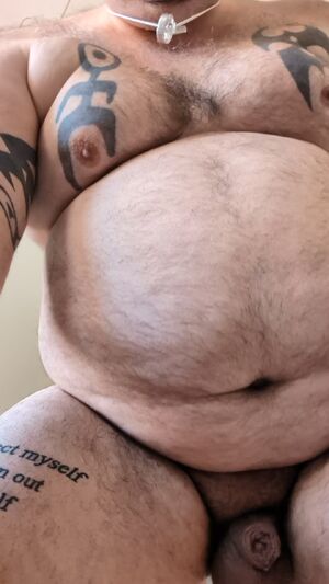 Beautiful Balls Male Uncut belly