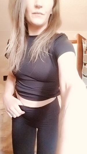 Slutty MILFs Amateur Blonde Boobs Cute