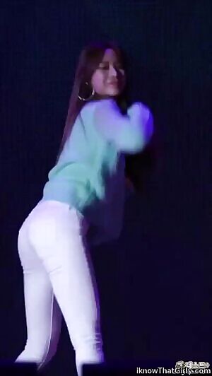 Pop Dancing White