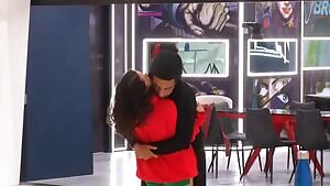 BBC8 Minh gives hugs