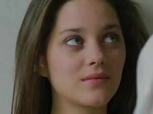 Marion Cotillard in 'Chloe'