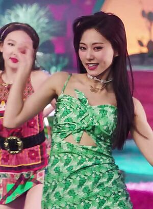Twice - Tzuyu