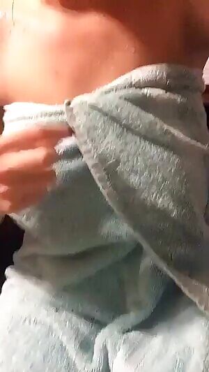 NSFW_GIF - Fuck title