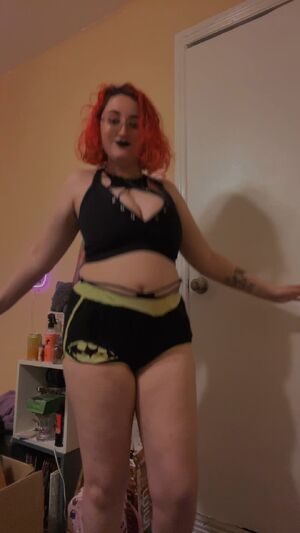 Thick Thighs Alt Alternative Bouncing Chubby
