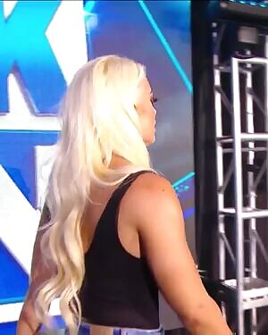 Mandy's ass
