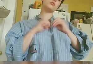 my favorite shirt to reveal in - can u tell?