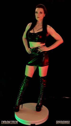 UK Girls Dominatrix Femdom Hypno Hypnosis