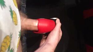 Quite a few woman and even some guys on here asking for some more content, so here is a special treat :) Shout out to the awesome people on this sub