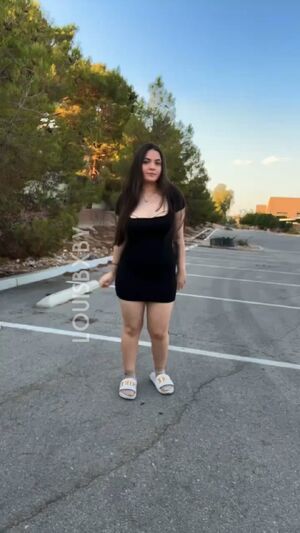 i love showing off my body outdoors ;) [gif]
