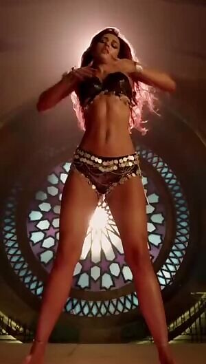 Those curves!... Those Moves! DISHA Patani