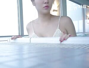 SOYOU - Pool time.