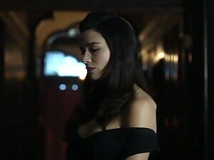 Crystal Reed