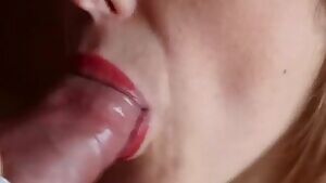 close up blowjob - amateur gets her mouth filled with cum