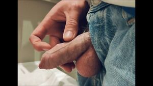 Small Cocks Gay Peeing