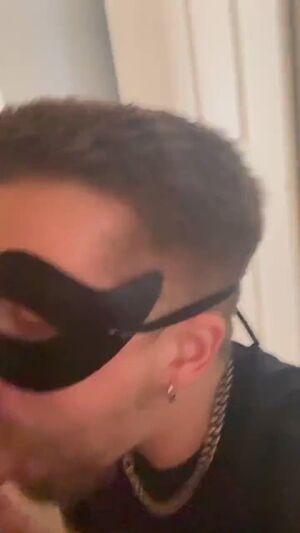 Gay Glory Holes BWC Big Dick