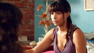 Hannah Simone