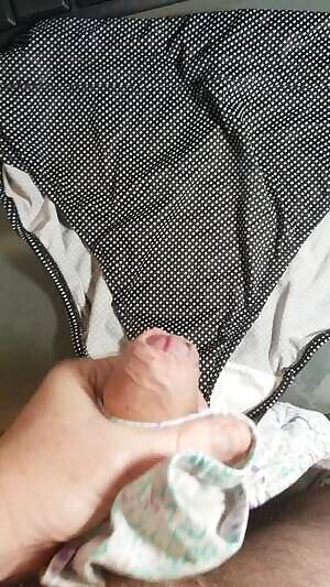 A 'pair' of mom's panties to help me out