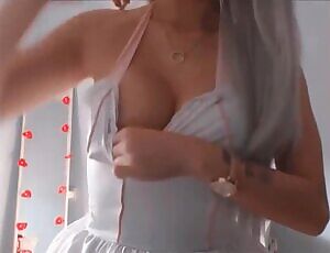 Super Hot Titties