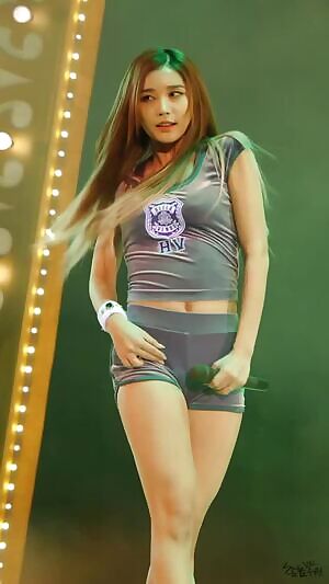 Hello Venus - Yooyoung