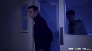 Bathing Your Friends Dirty Mama - Leigh Darby, Jordi