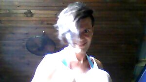 Serious post....my gf of 8 years has never gotten pregnant obviously...look at me....anyway I was wondering if any of you may be interested in sending us some of your cum. Maybe I could use a turkey baster or get a squirting dildo to use on her. Please message if interested.