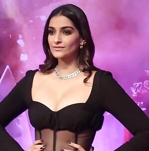 Sonam Kapoor making sure all eyes are on her