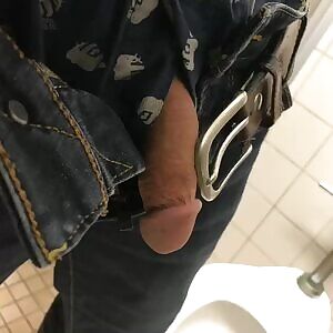 Growing!! Sei to hard!! Enjoy!