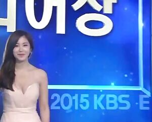 Secret - Hyosung's cleavage