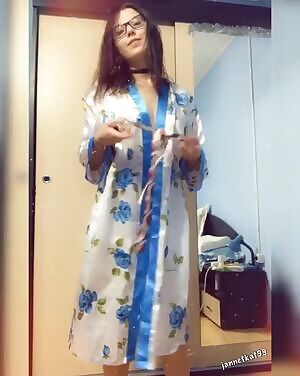 Wet hair and a choker