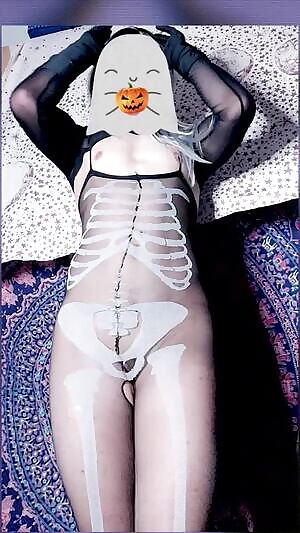 💀Skull & Tuck 💀