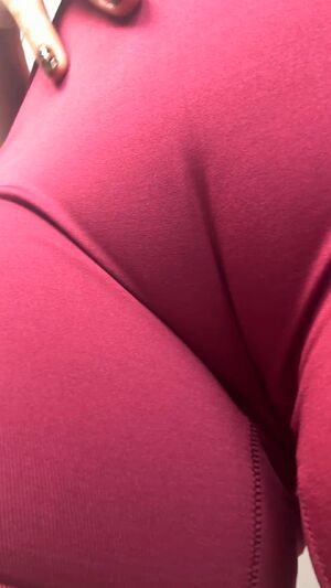 Tiny Waisted Hotties Cute Fat Pussy