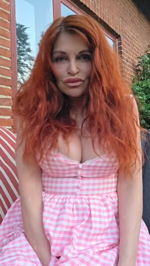 Thick Redheads Amateur Beautiful Big Tits