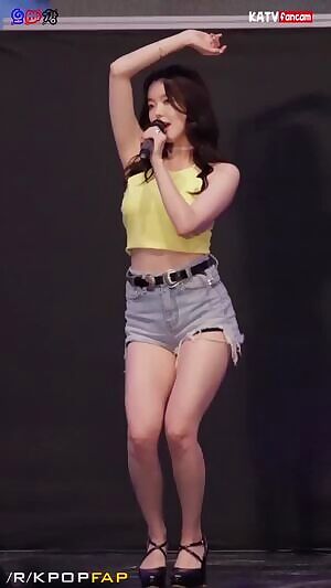 Dal Shabet Serri Tits #70