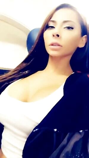 Busty: Madison Ivy