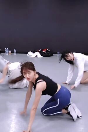 Oh My Girl - Yooa