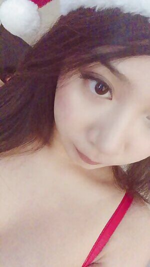 Santas helper's innie