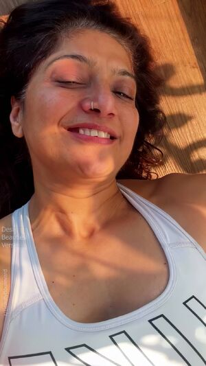 Horny Cougars Armpit Celebrity Desi Indian