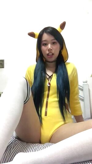 Pikachu by Msbun