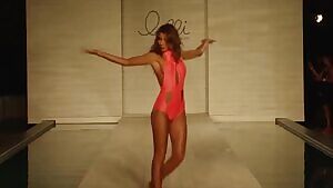 Daniela Lopez - Runway Compilation