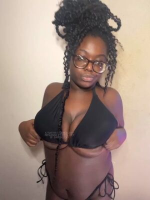 Belly Play Babe Big Tits Boobs