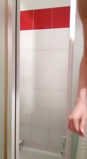 so fresh and so clean clean