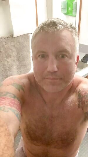 Towel Drop On this Saturday....Ladies should I post the still later on Today😏🤔😈😇