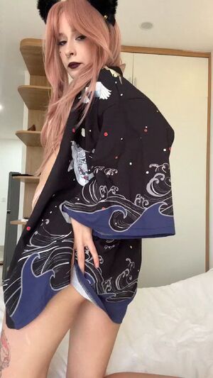 Cuckquean Captions Ass Babe Boobs Hotwife