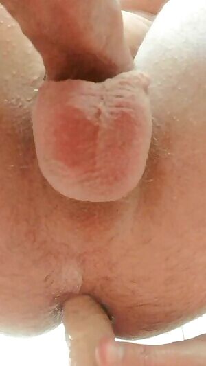 Making it to the base is exhausting on this 7 inch toy